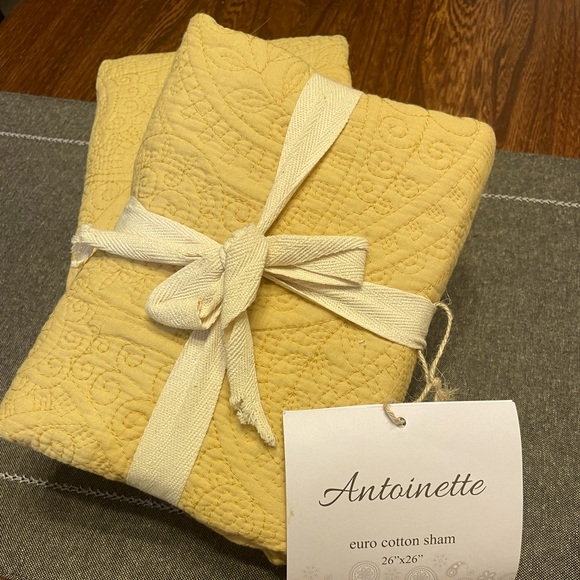Antoinette Cotton Luxury Euro Sham Pair, 26” x 26” each, Dusty Yellow, NEW - Picture 1 of 2
